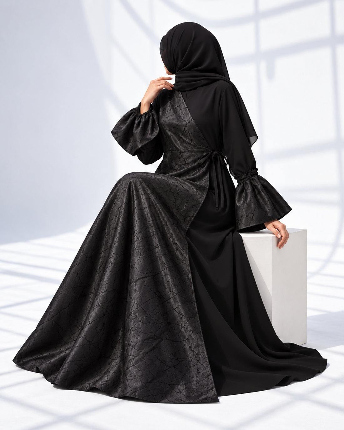 ÉLARA Abaya